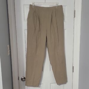 Men's Pleated Chinos in Khaki